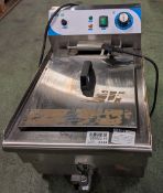 Adexa MAREF161V stainless steel countertop single well electric fryer - W 340 x D 550 x H 370mm