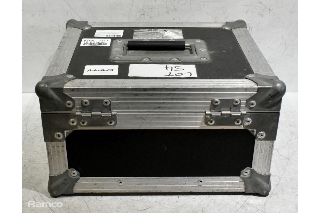 1x Small flight case - foam lined - empty - W 350 x D 310 x H 190mm - Image 4 of 4
