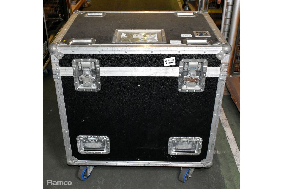 2x Robe Robin 600 spot lights in wheeled flight case - W 820 x D 590 x H 870mm - Image 11 of 12