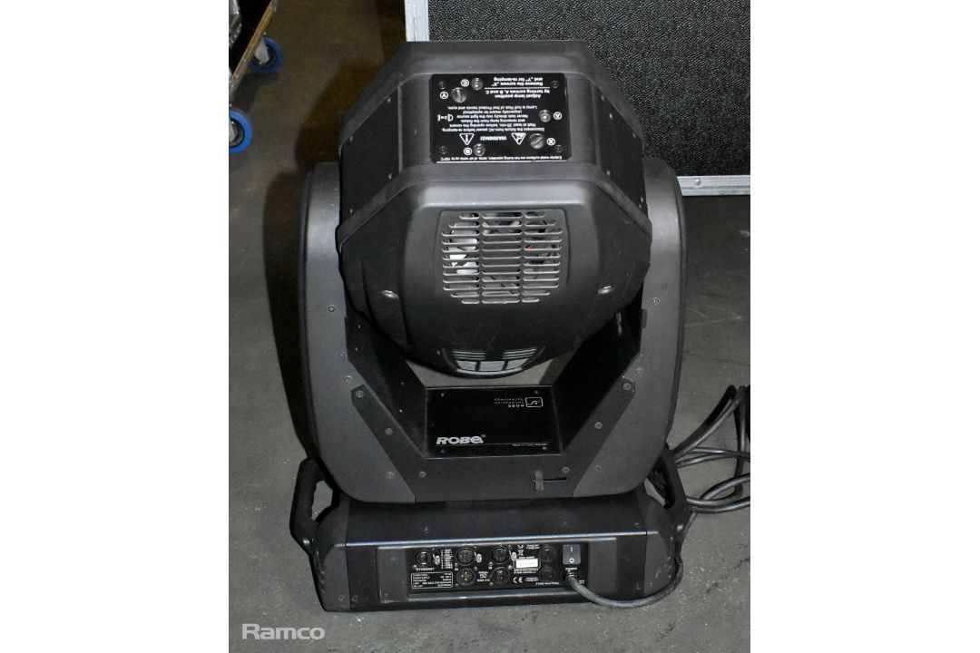 2x Robe Robin 600 spot lights in wheeled flight case - W 820 x D 590 x H 870mm - Image 9 of 12