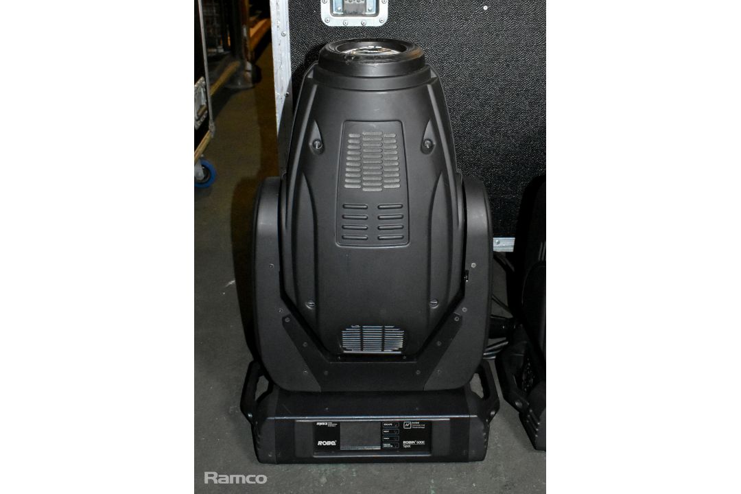 2x Robe Robin 600 spot lights in wheeled flight case - W 820 x D 590 x H 870mm - Image 3 of 12
