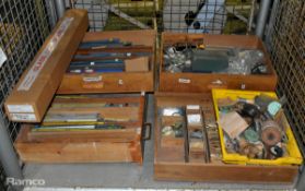Laboratory equipment - mixed thermometer, glass lenses, test pulleys, springs, magnifier glass