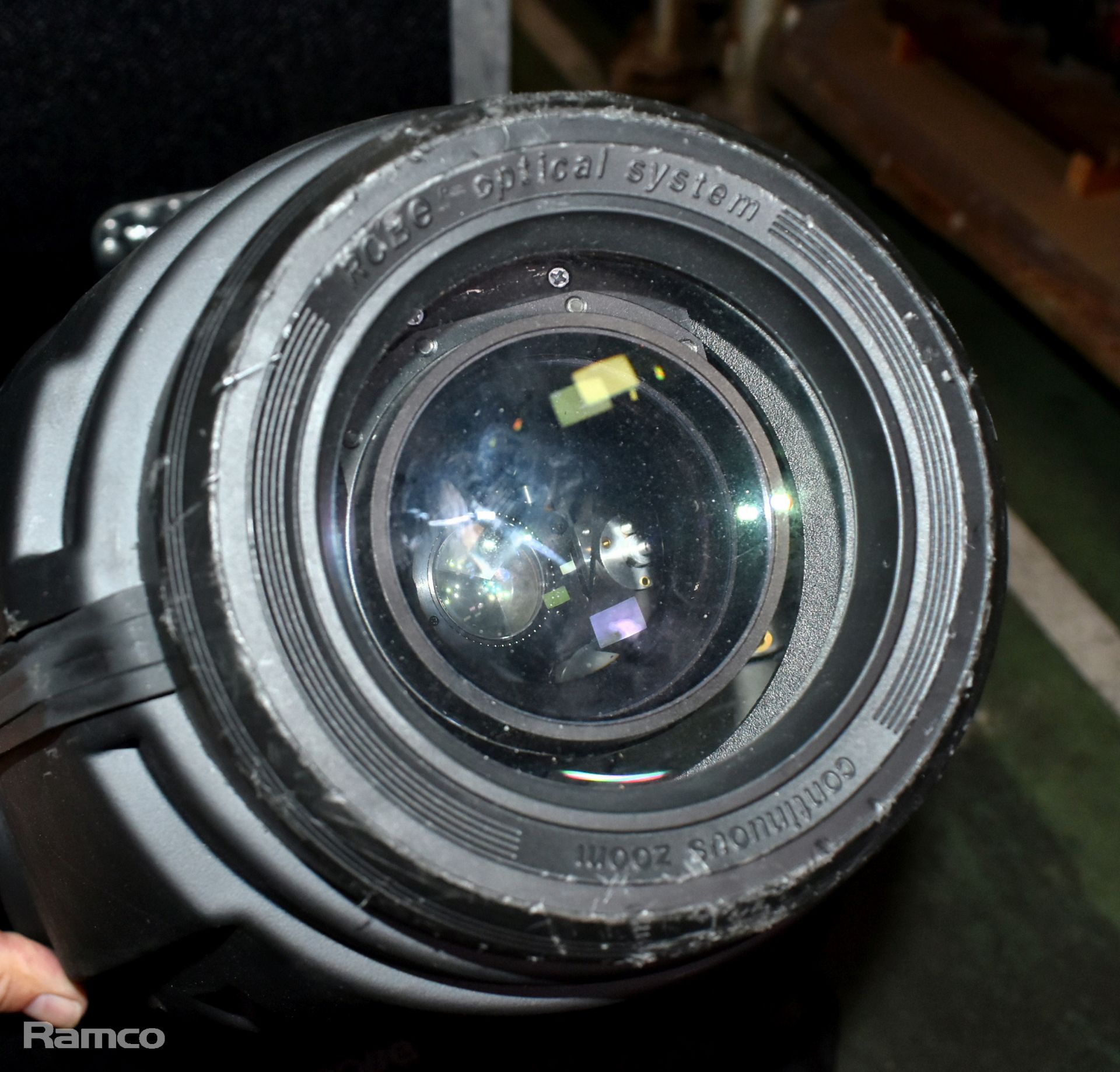 2x Robe Robin 600 spot lights (1x faulty lens) in wheeled flight case - W 820 x D 590 x H 870mm - Image 5 of 12