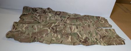 Various types of ex-military camo clothing - may include accessories - 196kg – may require repair