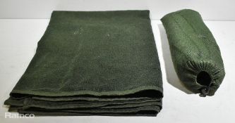 300x British Army combat towels - mixed types and mixed sizes