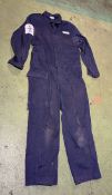Various types of ex-military clothing - 208kg - may require repair or be as spares