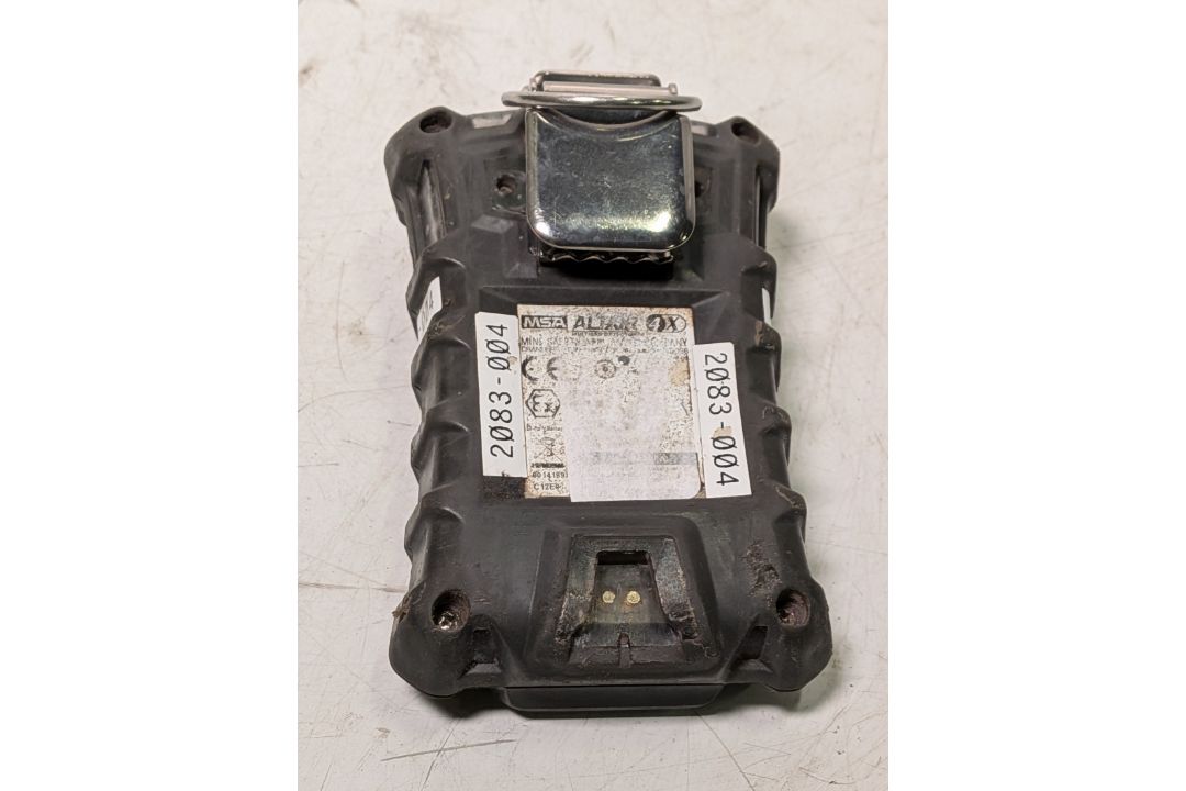 4x MSA Altair 4X multi-gas detection monitors with MSA dock charger - Image 9 of 9