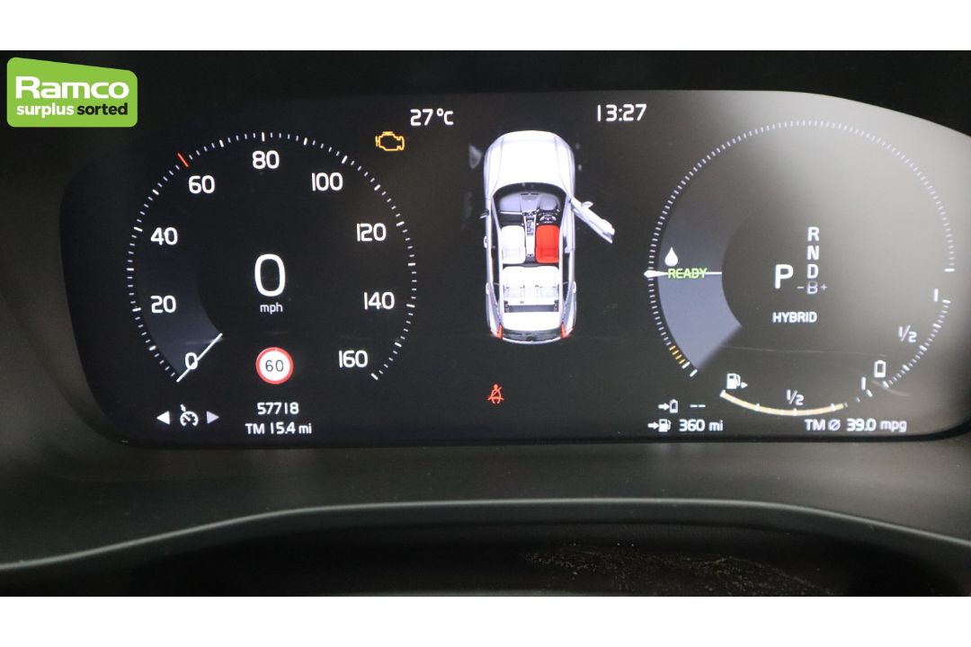 2023 Volvo XC40 T4 Plus Recharge – full details in the description - Image 12 of 47