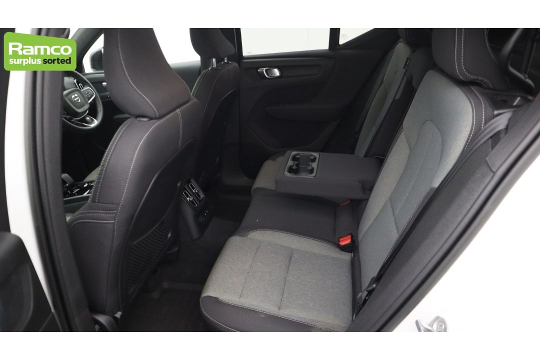 2023 Volvo XC40 T4 Plus Recharge – full details in the description - Image 31 of 47