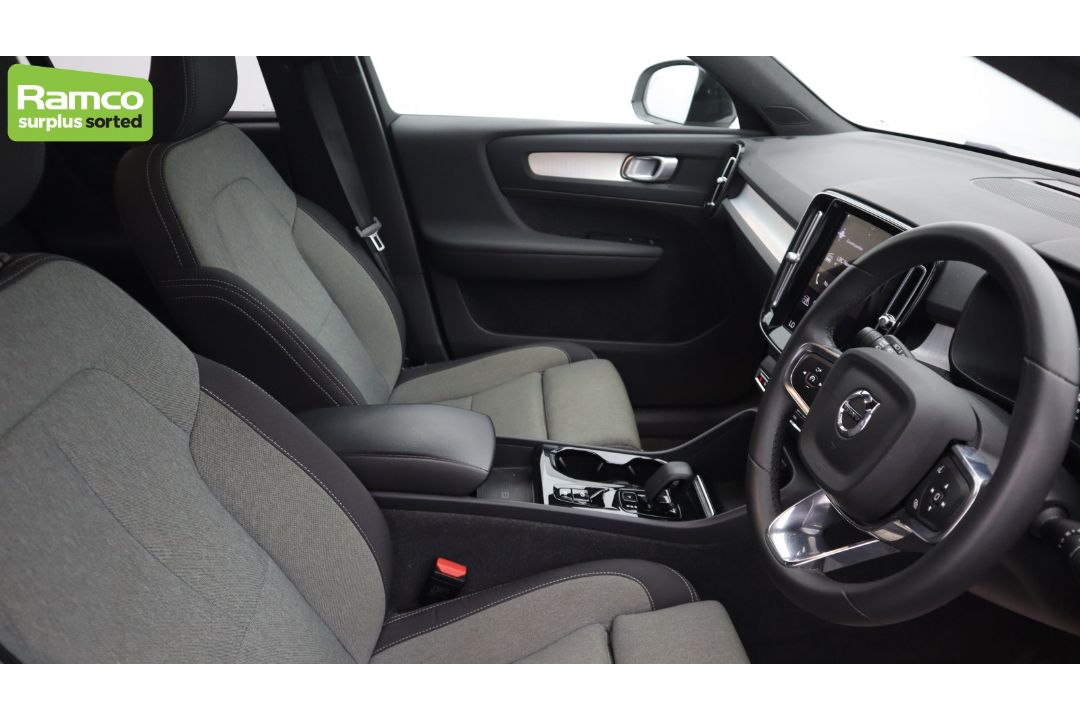 2023 Volvo XC40 T4 Plus Recharge – full details in the description - Image 9 of 47