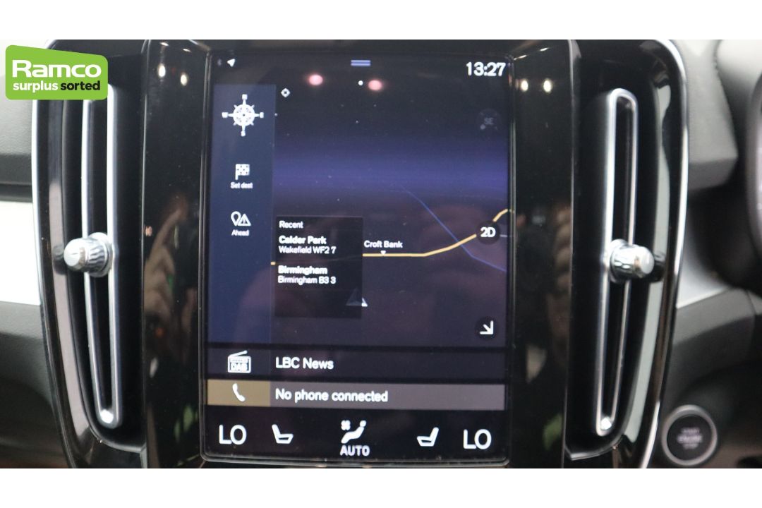 2023 Volvo XC40 T4 Plus Recharge – full details in the description - Image 16 of 47