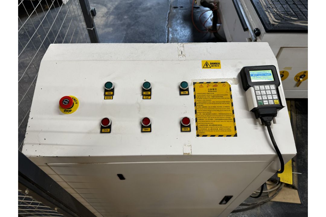 CNC router model JDM25 – DOM 2016 - COLLECTION ONLY - SEE DESCRIPTION - Image 6 of 13