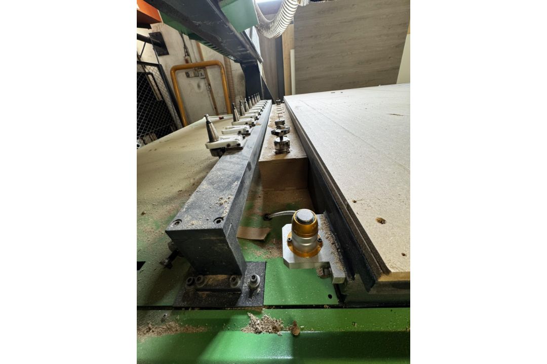 Apollo 4AX 2030 CNC router – DOM 2021 - COLLECTION ONLY - SEE DESCRIPTION - Image 8 of 12