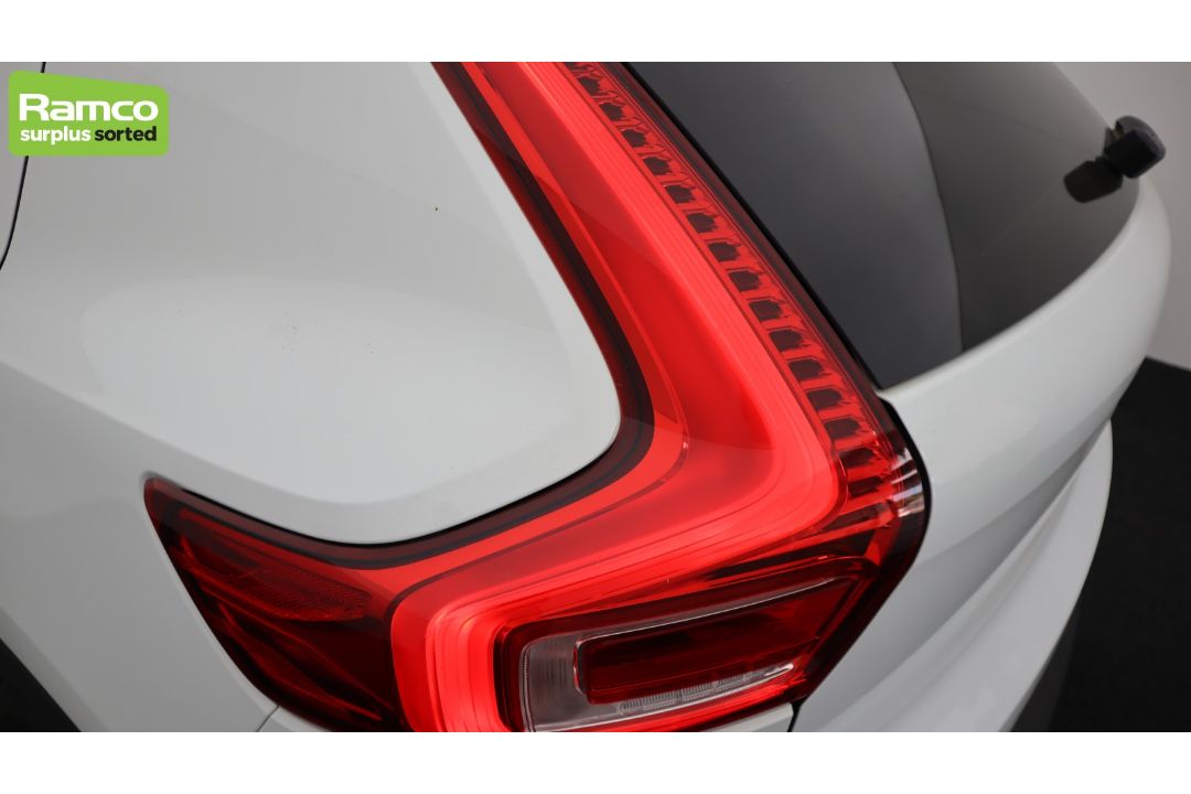 2023 Volvo XC40 T4 Plus Recharge – full details in the description - Image 30 of 47