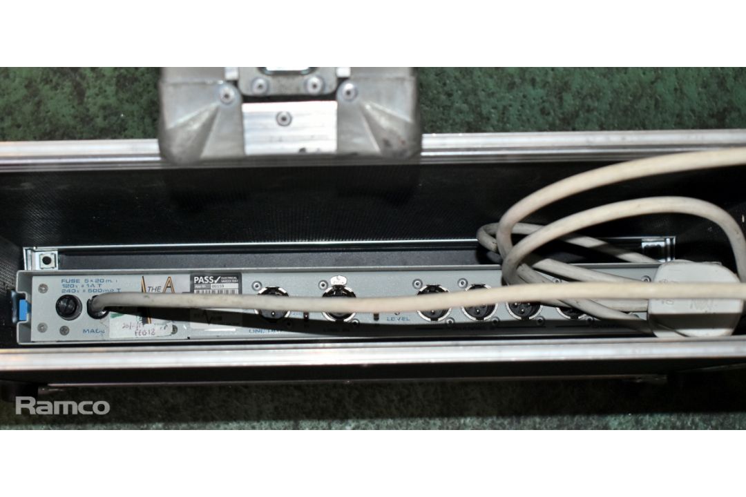 Metro Audio CMS2 talkback master station CMS2 in 2U flight case - Image 4 of 5
