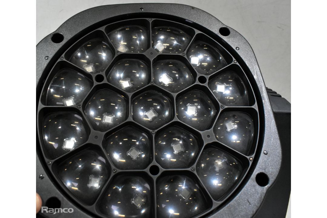 Clay Paky 3x Aleda B-EYE K10 C61419 moving LED wash light with wheeled flight case - Image 5 of 20