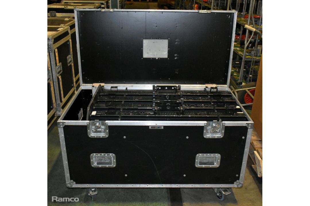 16x Chauvet Colorband Pix in 5 Star wheeled flight case - W 1200 x D 600 x H 710mm - Image 1 of 16