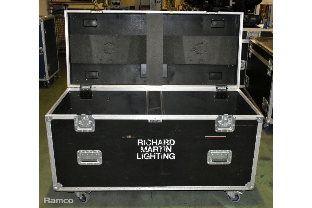 5 Star Cases flight case - W 1400 x D 600 x H 800mm - Image 1 of 4