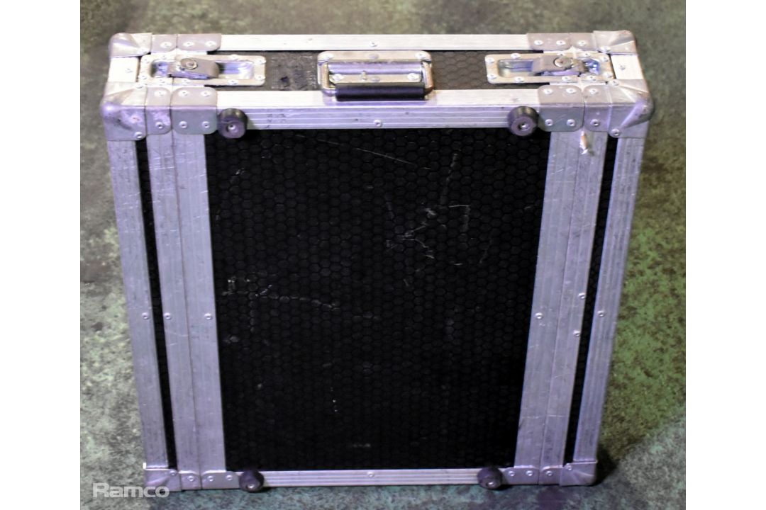 Metro Audio CMS2 talkback master station CMS2 in 2U flight case - Image 5 of 5