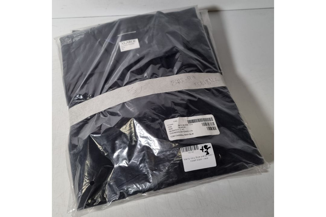 48x Items of clothing - see description for details - Image 31 of 41