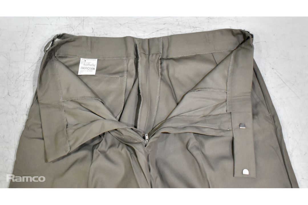79x Men's tropical shorts - mixed sizes - Image 2 of 6