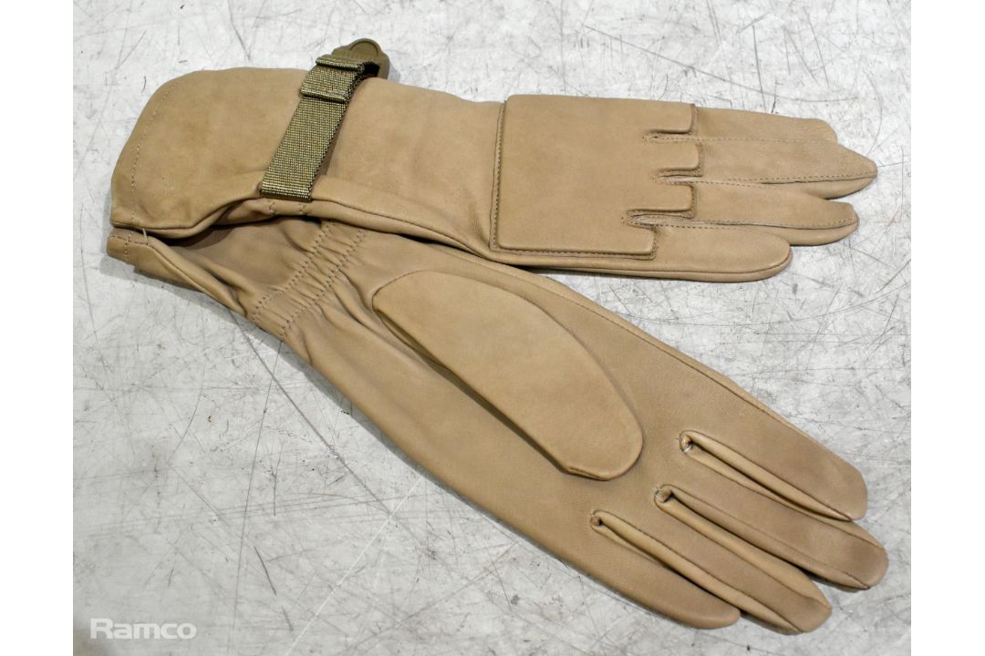 85x pairs of mixed gloves to include - leather, heavy duty, combat - Image 2 of 11