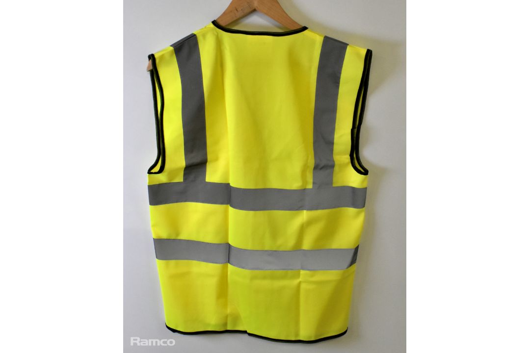 120x High visibility vests - mixed sizes - Image 4 of 7