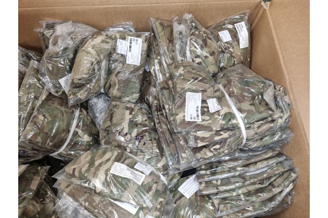 195x Items of MTP clothing - see description for details - Image 3 of 38