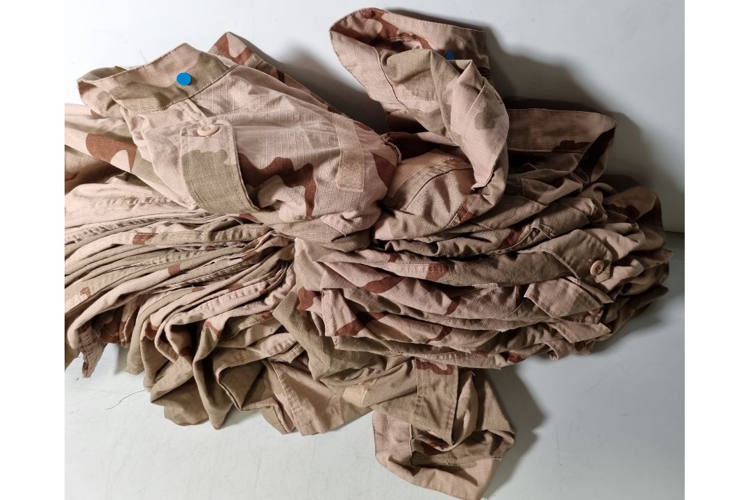 60x Desert 3 colour camo hot weather combat jacket - mixed sizes - Image 7 of 9