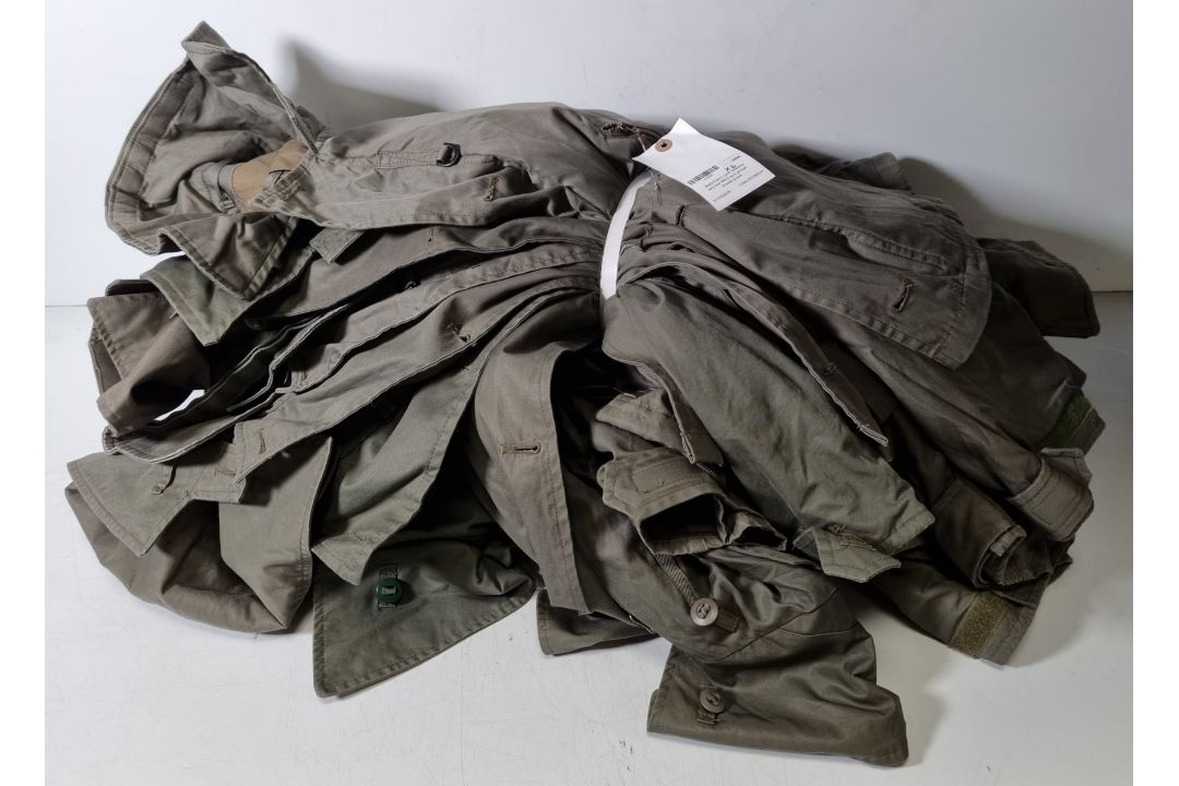 45x MTP combat jackets, 18x MTP 23 Combat shirts, 7x BallyClare aircrew MK3 suit jackets - Image 1 of 33