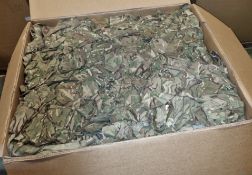 Various types of ex-military camo clothing - may include accessories - 206 kg – may require repair