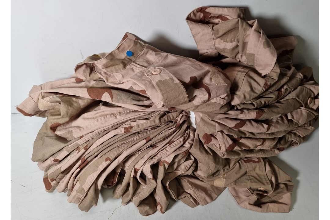 60x Desert 3 colour camo hot weather combat jacket - mixed sizes - Image 6 of 9