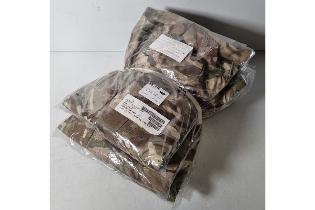 45x MTP combat jackets, 18x MTP 23 Combat shirts, 7x BallyClare aircrew MK3 suit jackets - Image 25 of 33