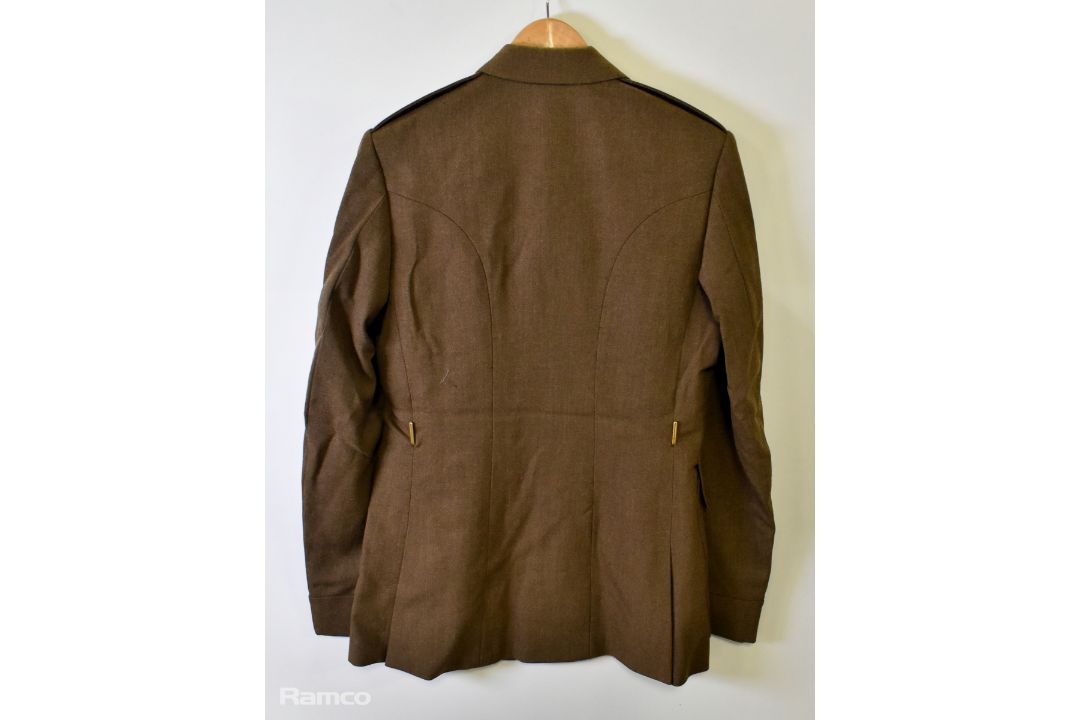 6x Men's no 2 dress brown jackets - mixed sizes - Image 5 of 9