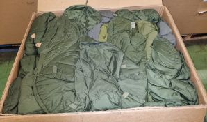 30x Medium weight sleeping bags - various types - may include arctic