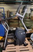 Pulse Fitness 220G stepper machine - W 730 x D 1070 x H 1700mm