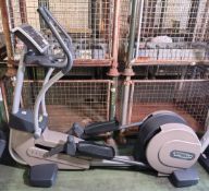 TechnoGym Synchro Excite 700 SP cross trainer exercise machine - L 2000 x W 760 x H 1670mm