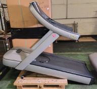 TechnoGym Run Now 700 treadmill - L 2180 x W 950 x H 1600mm