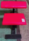 Adjustable preacher curl exercise bench - W 620 x D 750 x H 1120mm