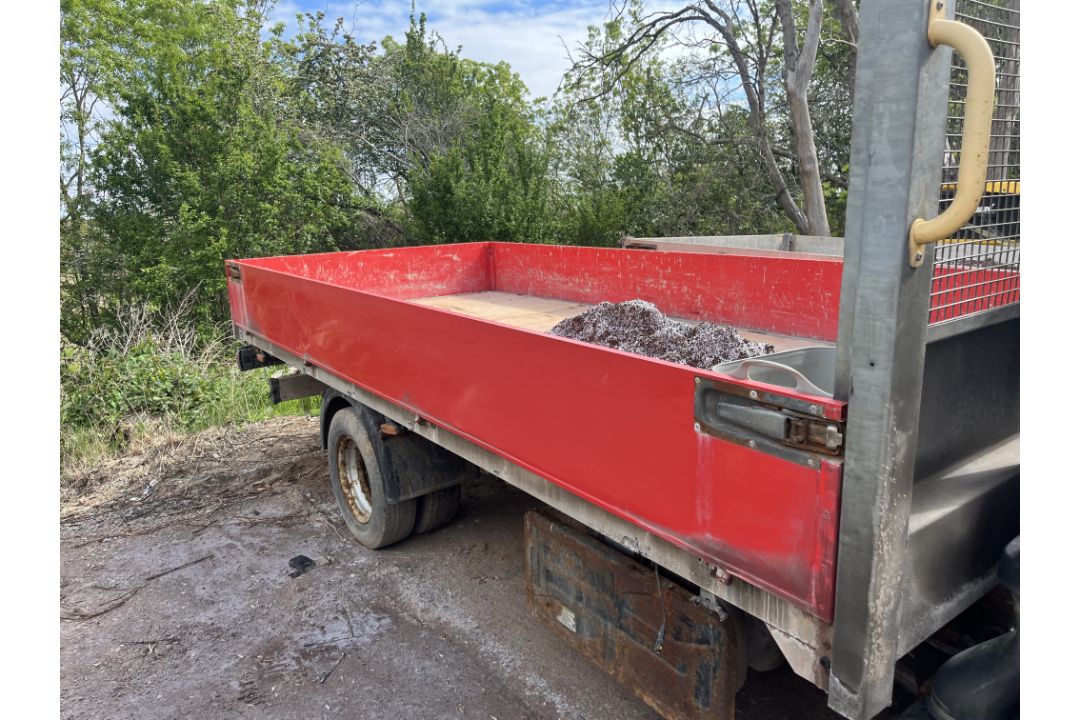 Isuzu Grafter N35.150 dropside lorry - registration KY17 DKD - 3 litre - current mileage 117666 mile - Image 8 of 15