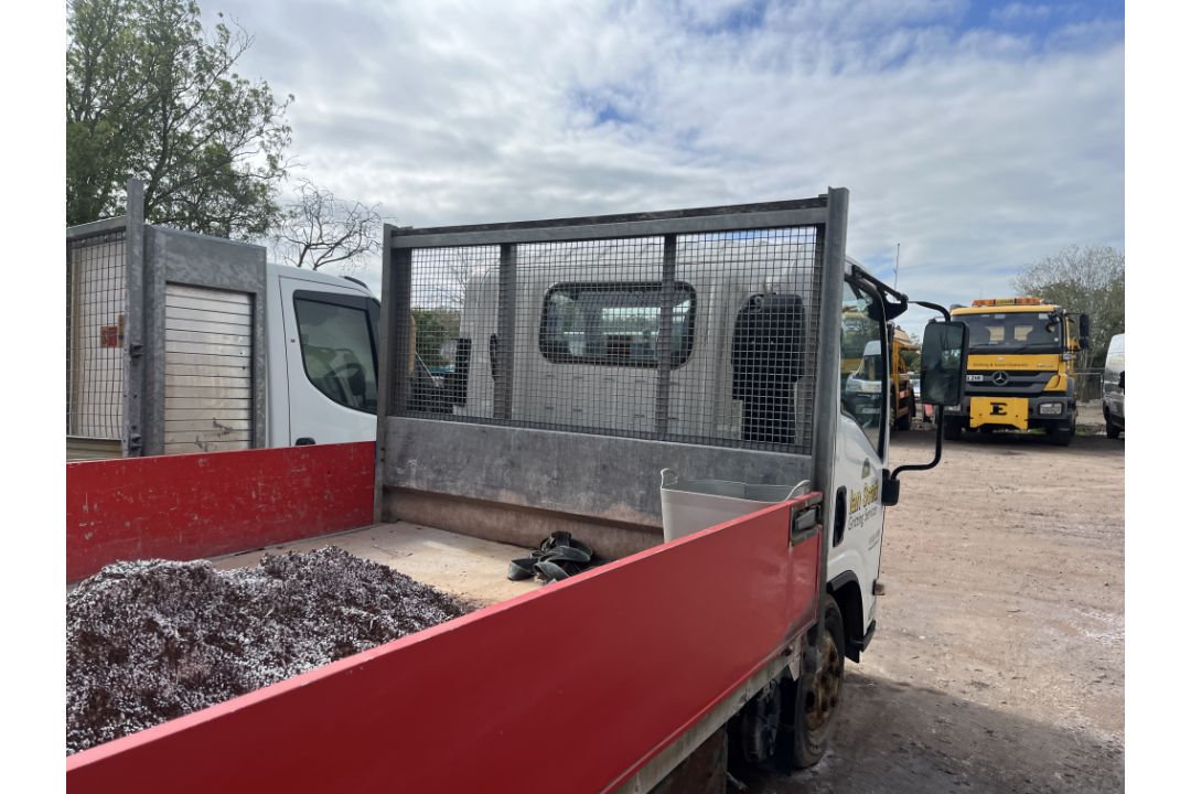 Isuzu Grafter N35.150 dropside lorry - registration KY17 DKD - 3 litre - current mileage 117666 mile - Image 12 of 15