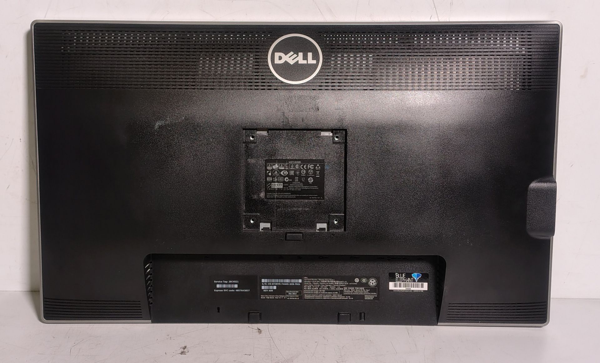 2x Dell Ultrasharp U2713HMt 27 inch monitors in flight case - Image 9 of 10