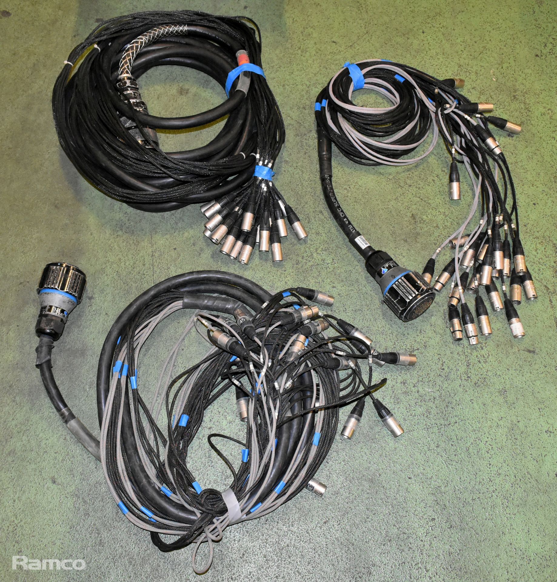 48 channel stage split box in flight case with 4x 16 channel stage boxes and multicore XLR cables - Image 7 of 14
