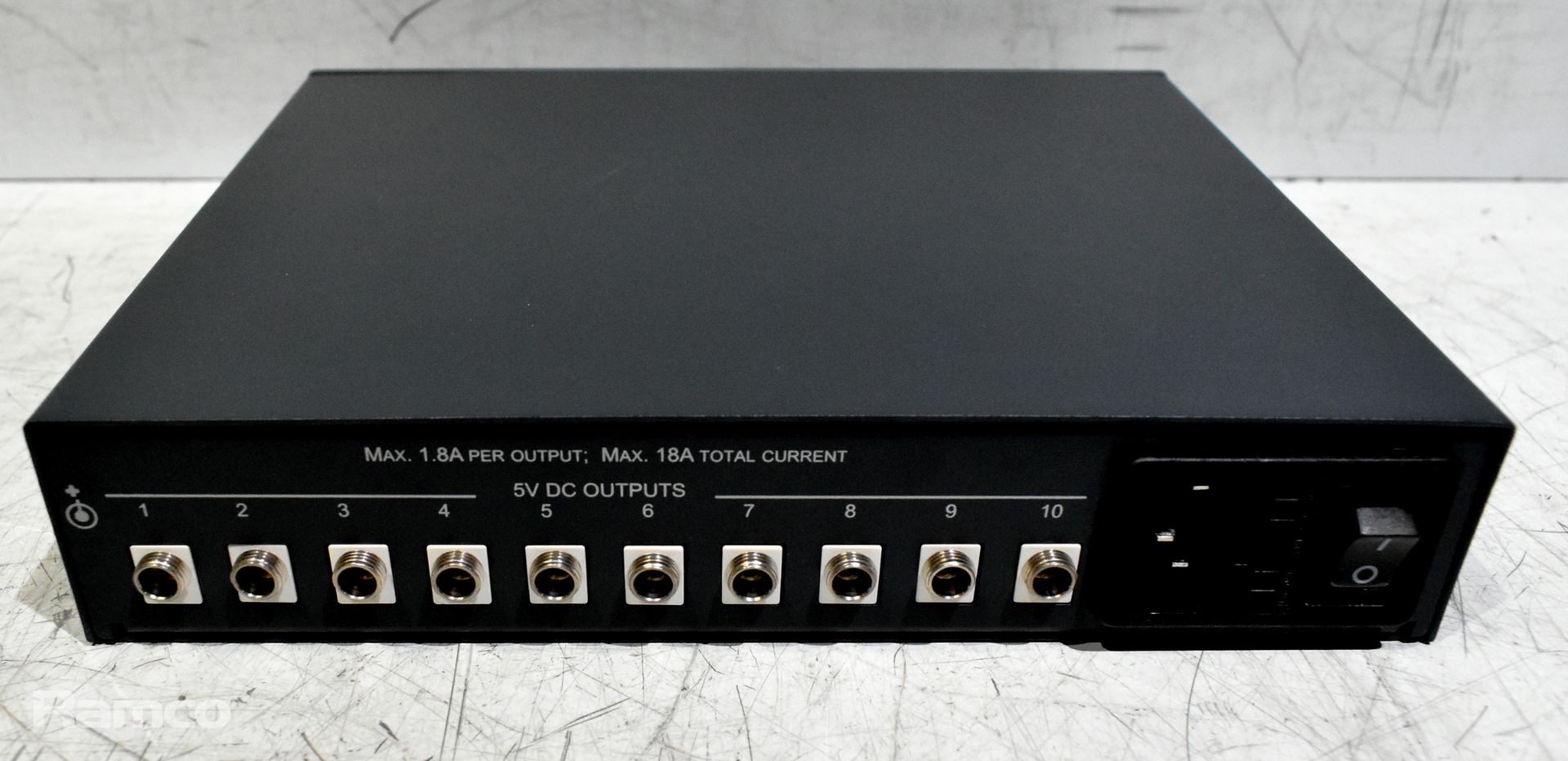 Kramer VA-102P5 power supply - 10x 5V DC outputs - Image 2 of 5