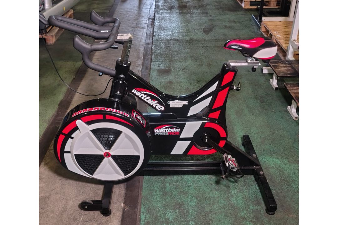 Wattbike FreeRide indoor exercise bike - L 1400 x W 610 x H 1180mm - Image 6 of 7
