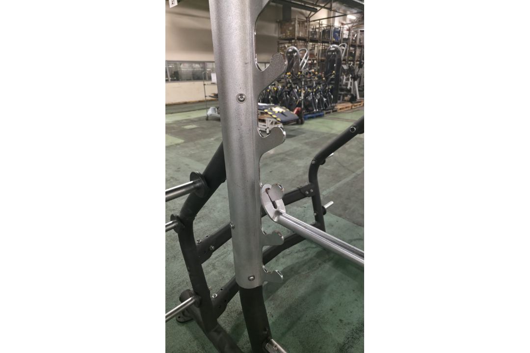 Matrix half rack/squat rack - W 1600 x D 1850 x H 2230mm - Image 6 of 10