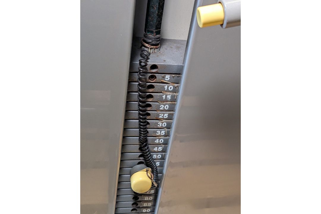 TechnoGym Excite lower back weights exercise machine - weights stack: 5kg to 95kg - Image 4 of 8