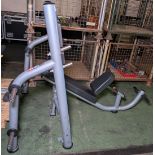 Matrix Olympic incline bench weights exercise machine - max training weight: 272kg (600lbs)