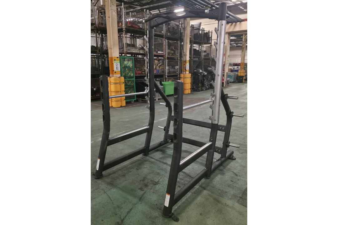 Matrix half rack/squat rack - W 1600 x D 1850 x H 2230mm - Image 2 of 10