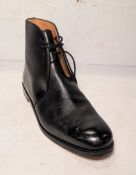 346x Unsorted unpaired and odd shoes - AS SPARES - see pictures for examples
